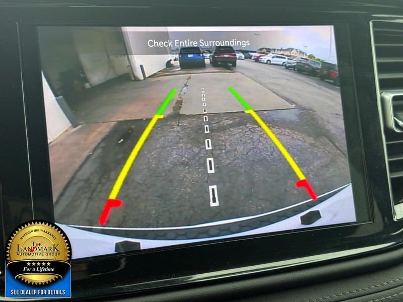 Dodge Durango Vehicle Full-screen Gallery Image 21