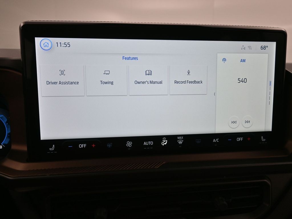 Ford Bronco Sport Vehicle Full-screen Gallery Image 14