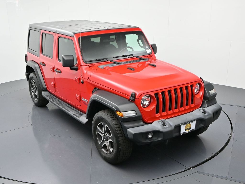 Jeep Wrangler Unlimited Vehicle Full-screen Gallery Image 15