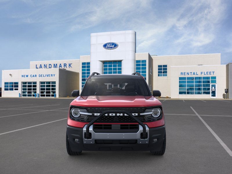 Ford Bronco Sport Vehicle Full-screen Gallery Image 6