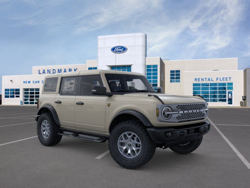 Ford Bronco Vehicle Full-screen Gallery Image 7