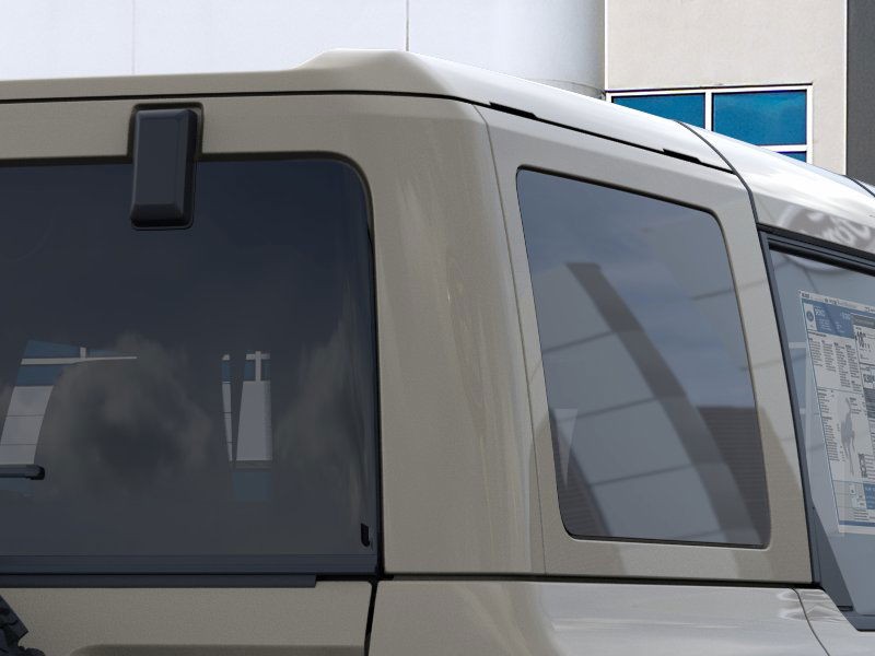 Ford Bronco Vehicle Full-screen Gallery Image 25