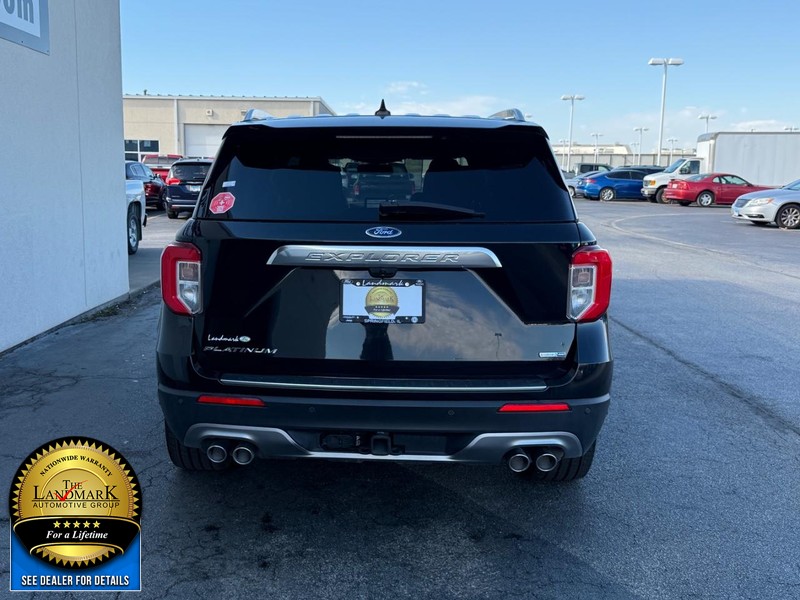 Ford Explorer Vehicle Full-screen Gallery Image 7