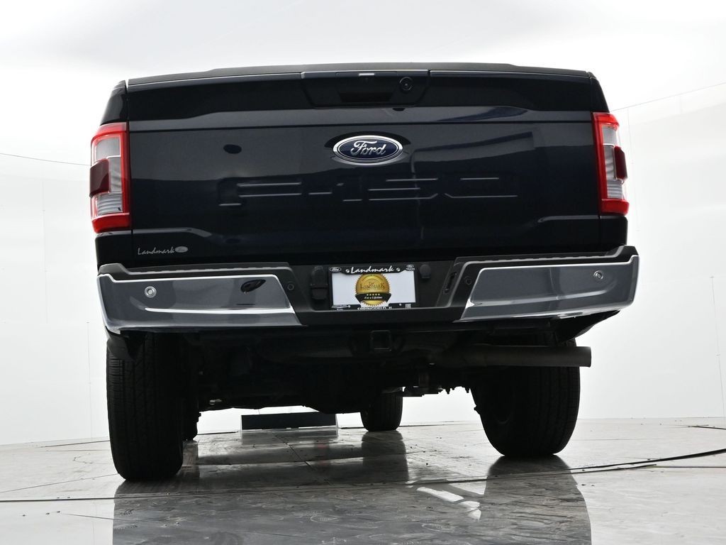 Ford F-150 Vehicle Full-screen Gallery Image 23