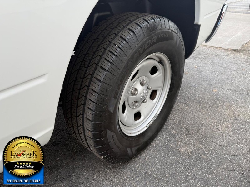 Ram 1500 Vehicle Full-screen Gallery Image 18