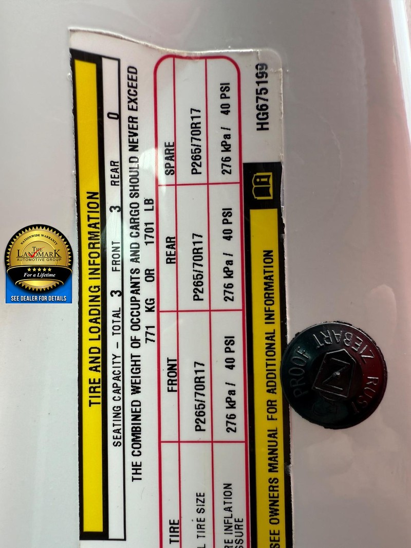 Ram 1500 Vehicle Full-screen Gallery Image 19