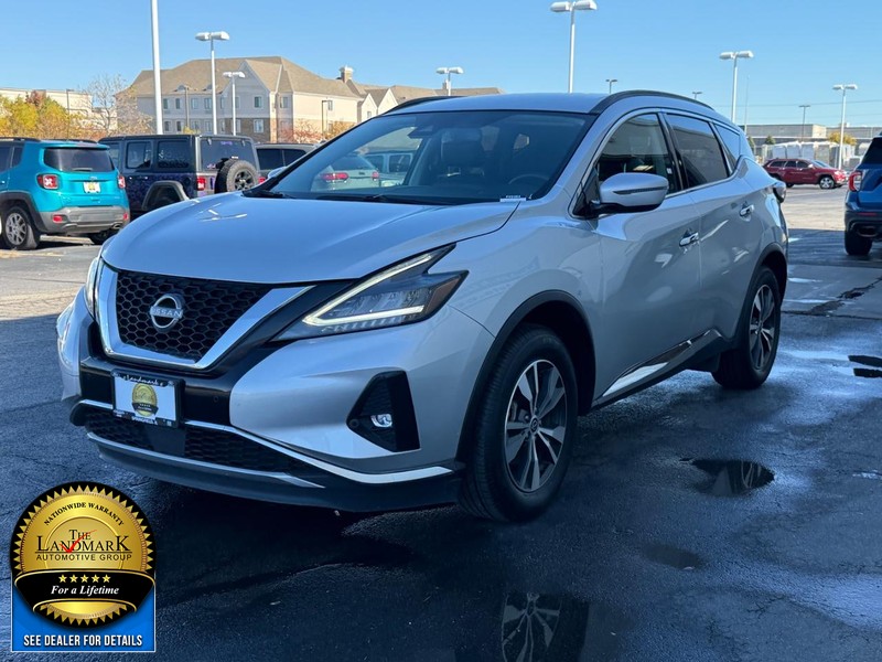 Nissan Murano Vehicle Full-screen Gallery Image 5