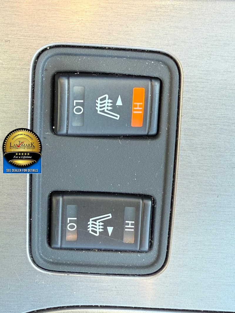 Nissan Murano Vehicle Full-screen Gallery Image 14