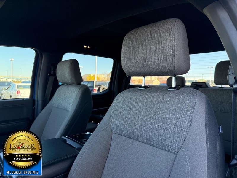 Ford F-150 Vehicle Full-screen Gallery Image 9