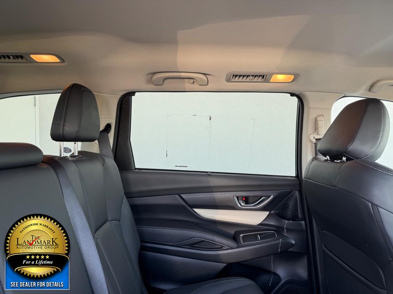 Subaru Ascent Vehicle Full-screen Gallery Image 16
