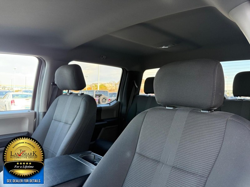 Ford F-150 Vehicle Full-screen Gallery Image 9