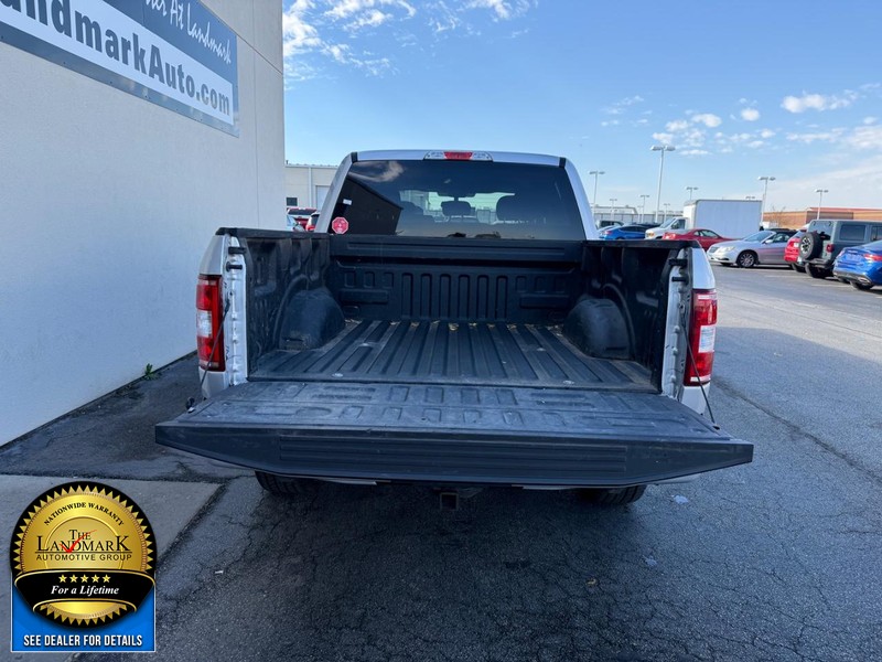 Ford F-150 Vehicle Full-screen Gallery Image 15