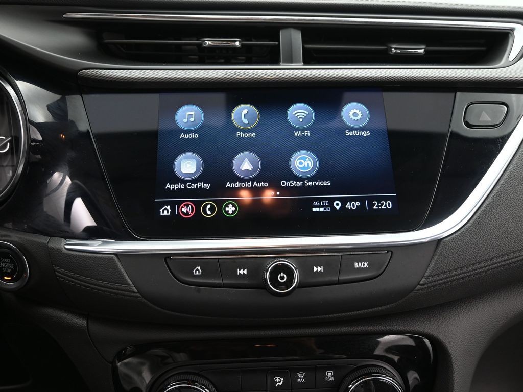Buick Encore GX Vehicle Full-screen Gallery Image 14