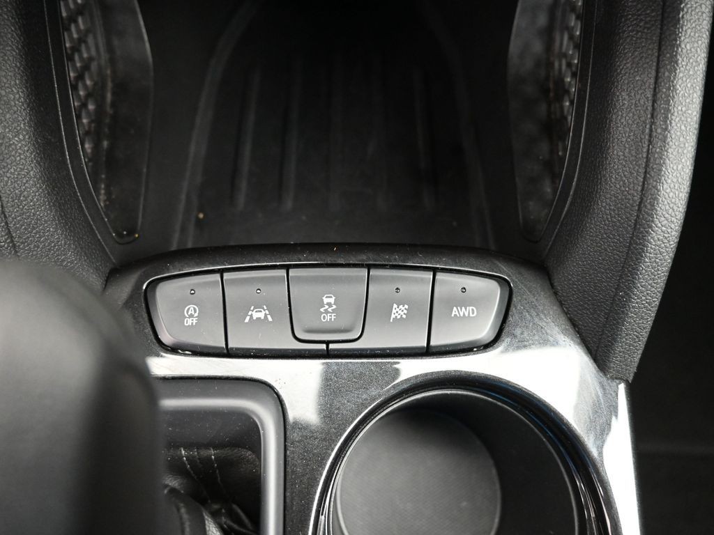 Chevrolet Trailblazer Vehicle Full-screen Gallery Image 14