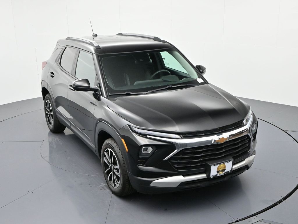 Chevrolet Trailblazer Vehicle Full-screen Gallery Image 16