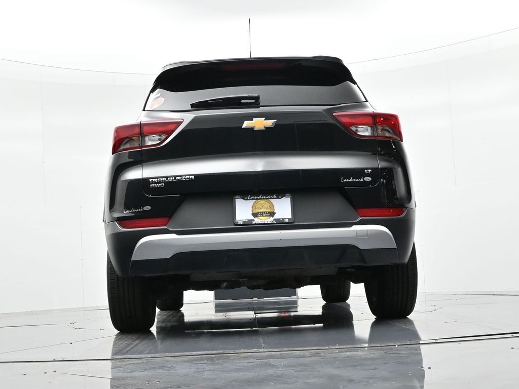 Chevrolet Trailblazer Vehicle Full-screen Gallery Image 21