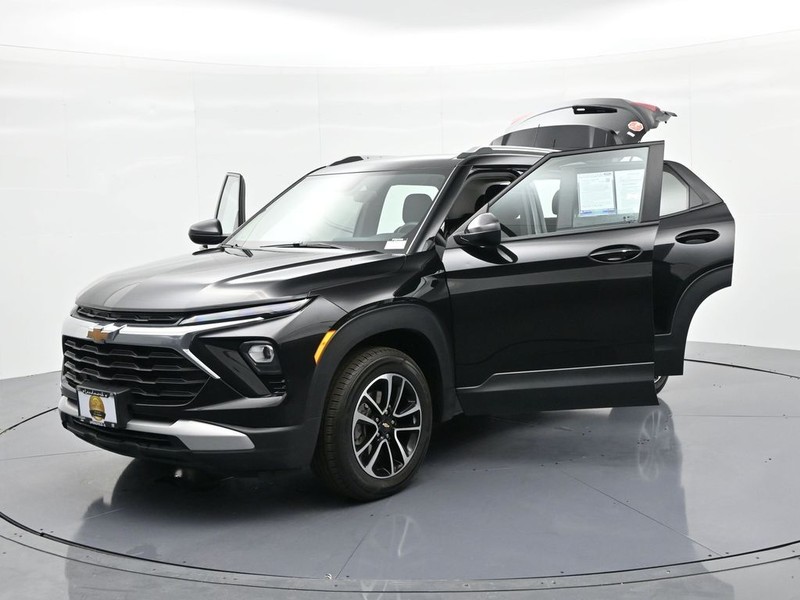 Chevrolet Trailblazer Vehicle Full-screen Gallery Image 26