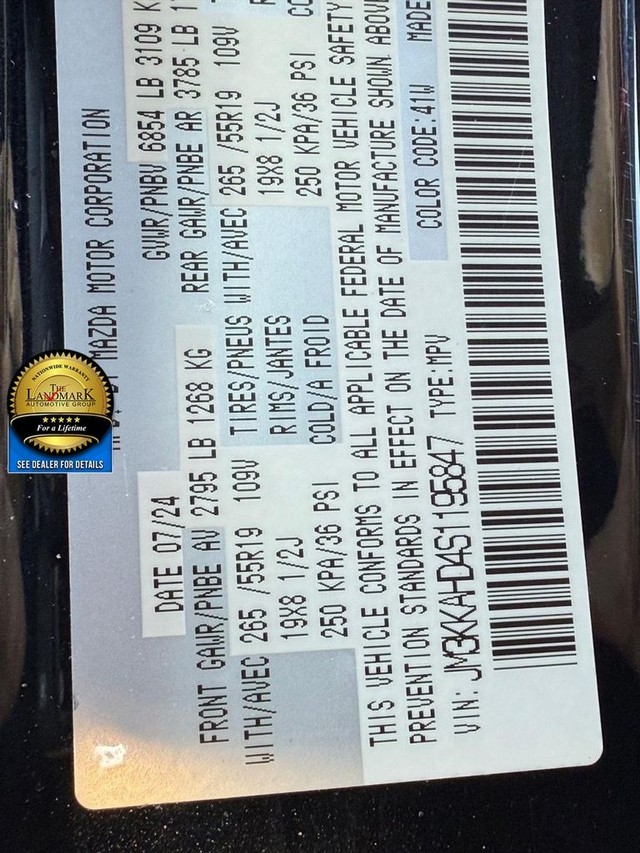 Mazda CX-90 Vehicle Full-screen Gallery Image 22