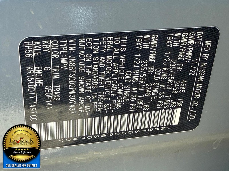 Nissan Rogue Vehicle Full-screen Gallery Image 23