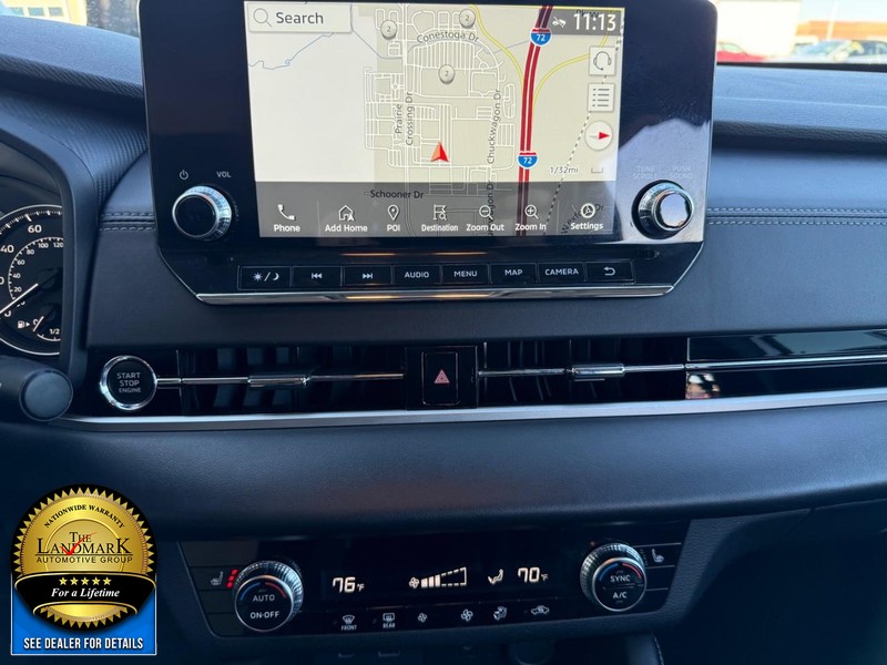 Mitsubishi Outlander Vehicle Full-screen Gallery Image 19