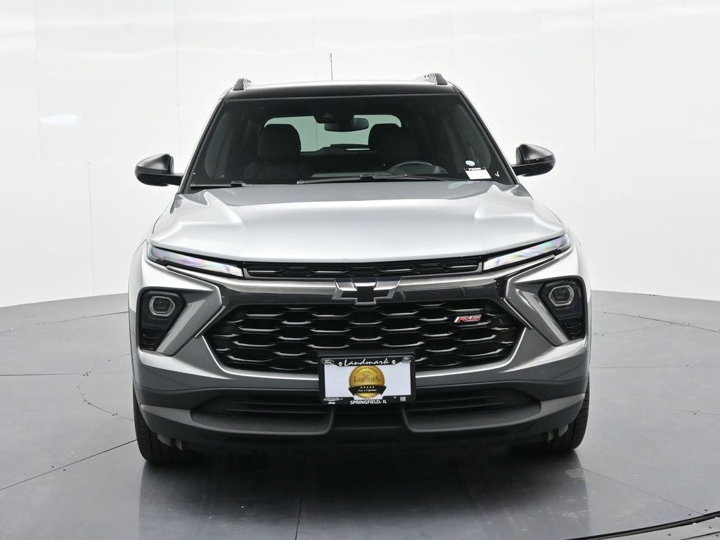 Chevrolet Trailblazer Vehicle Full-screen Gallery Image 3