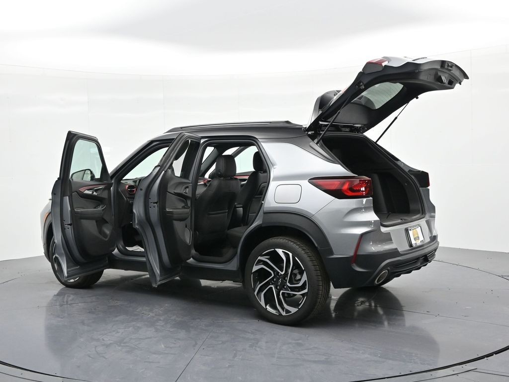 Chevrolet Trailblazer Vehicle Full-screen Gallery Image 26