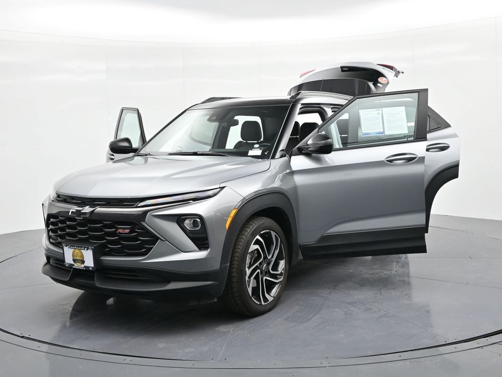 Chevrolet Trailblazer Vehicle Full-screen Gallery Image 27