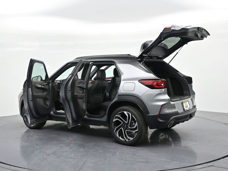 Chevrolet Trailblazer Vehicle Full-screen Gallery Image 26