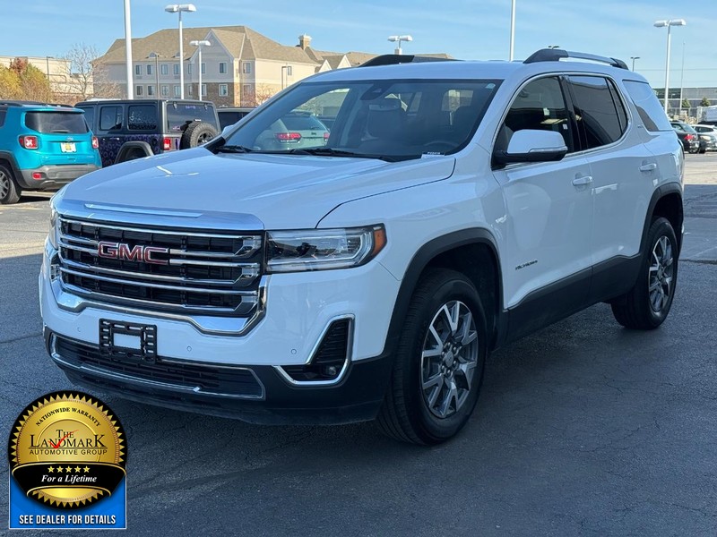 GMC Acadia Vehicle Full-screen Gallery Image 5