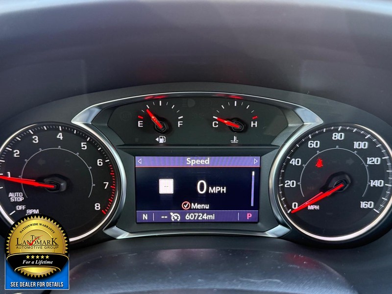 GMC Acadia Vehicle Full-screen Gallery Image 12