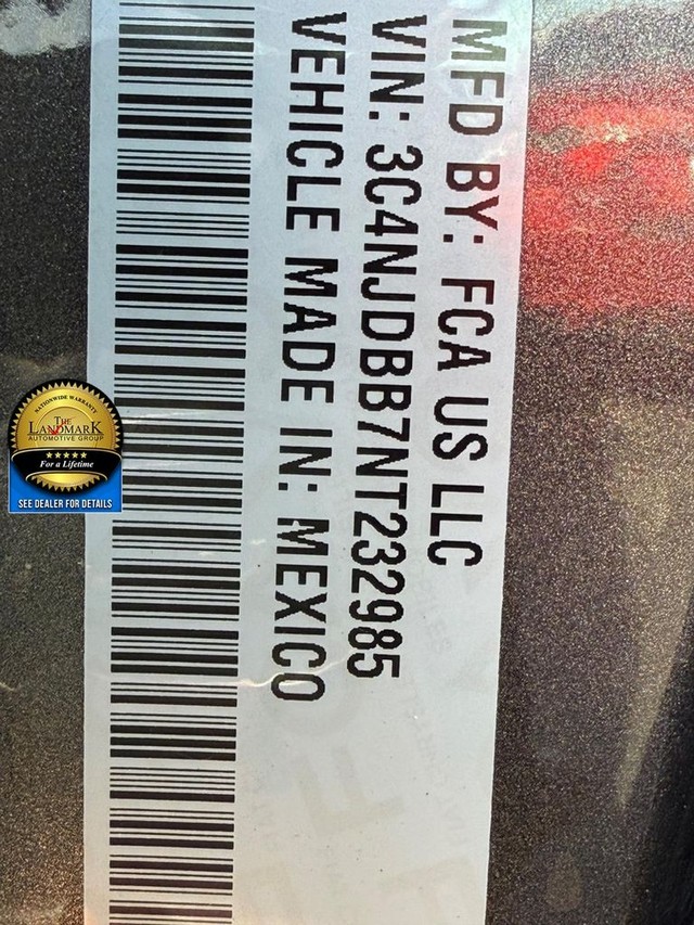 Jeep Compass Vehicle Full-screen Gallery Image 20