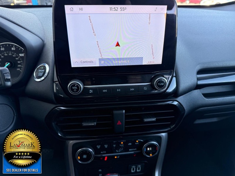 Ford EcoSport Vehicle Full-screen Gallery Image 19