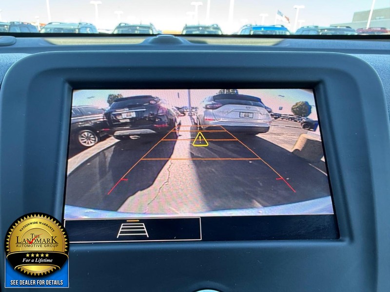 Chevrolet Equinox Vehicle Full-screen Gallery Image 15