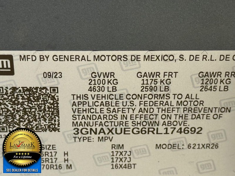 Chevrolet Equinox Vehicle Full-screen Gallery Image 23