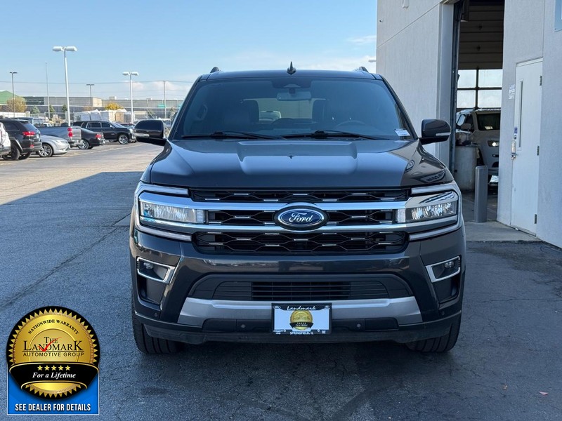 Ford Expedition Vehicle Full-screen Gallery Image 4