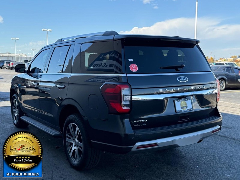 Ford Expedition Vehicle Full-screen Gallery Image 6