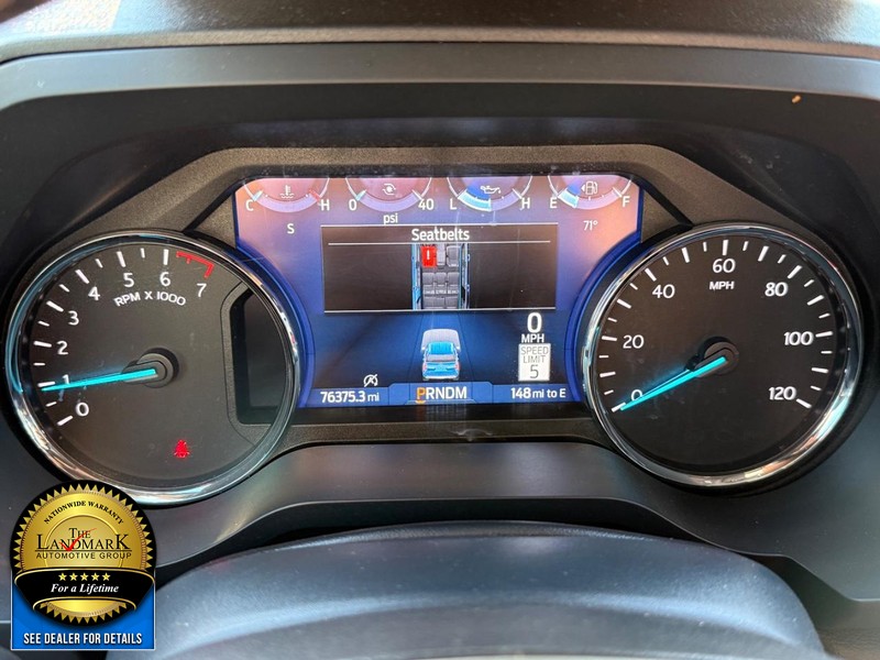 Ford Expedition Vehicle Full-screen Gallery Image 12