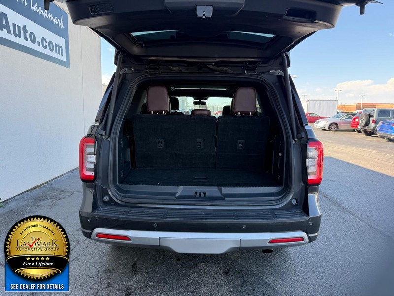 Ford Expedition Vehicle Full-screen Gallery Image 22