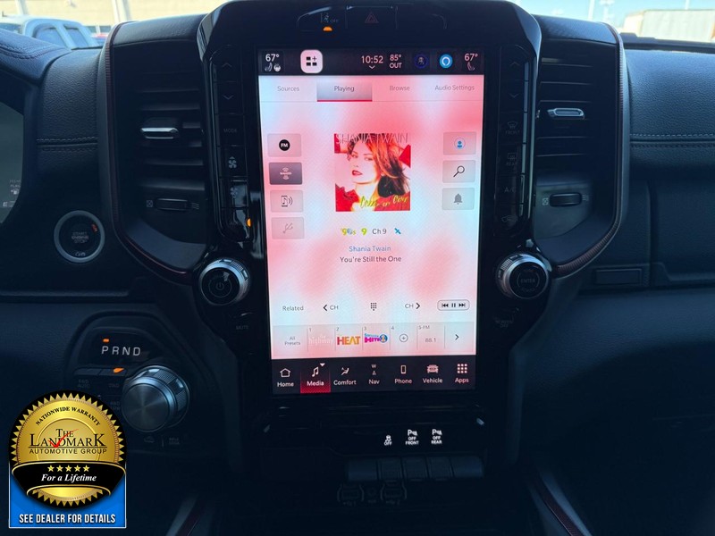 Ram 1500 Vehicle Full-screen Gallery Image 19