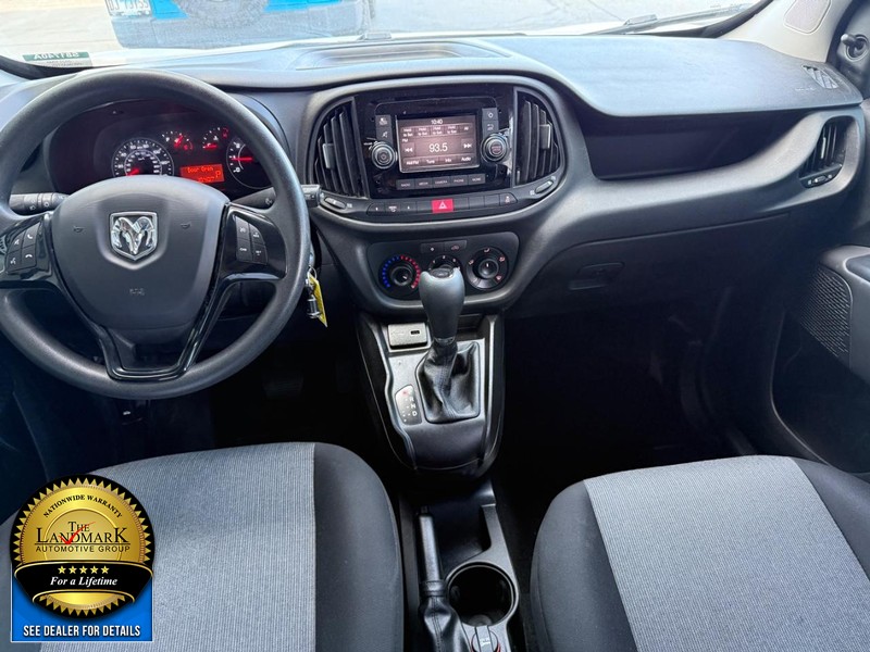 Ram ProMaster City Cargo Van Vehicle Full-screen Gallery Image 15