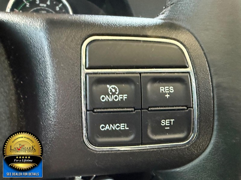 Jeep Wrangler Vehicle Full-screen Gallery Image 11