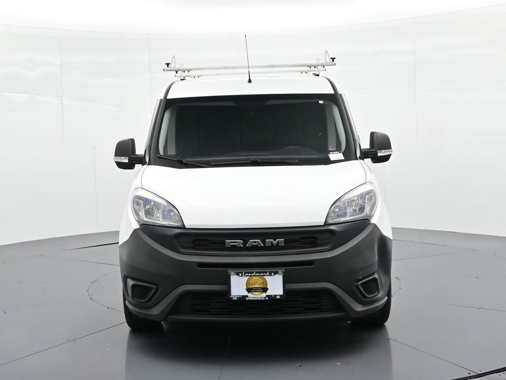 Ram ProMaster City Cargo Van Vehicle Full-screen Gallery Image 3