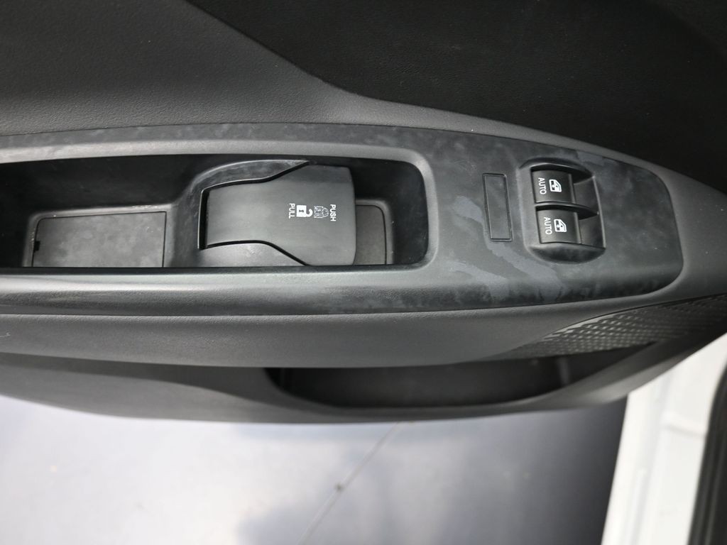 Ram ProMaster City Cargo Van Vehicle Full-screen Gallery Image 16