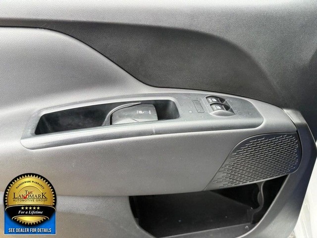 Ram ProMaster City Cargo Van Vehicle Full-screen Gallery Image 08