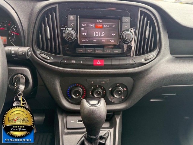 Ram ProMaster City Cargo Van Vehicle Full-screen Gallery Image 17