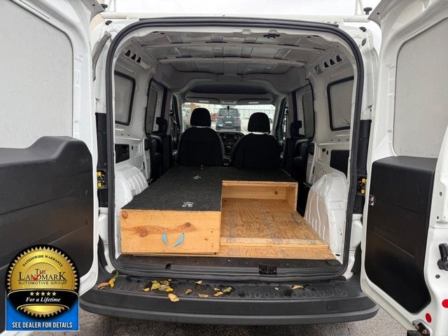 Ram ProMaster City Cargo Van Vehicle Full-screen Gallery Image 18