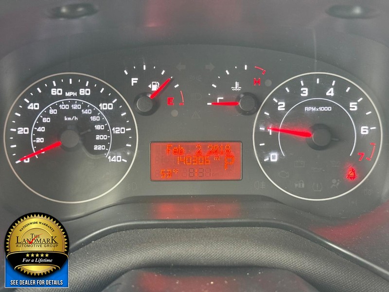 Ram ProMaster City Cargo Van Vehicle Full-screen Gallery Image 12