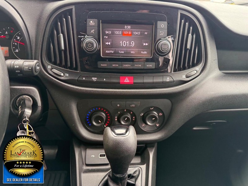 Ram ProMaster City Cargo Van Vehicle Full-screen Gallery Image 17