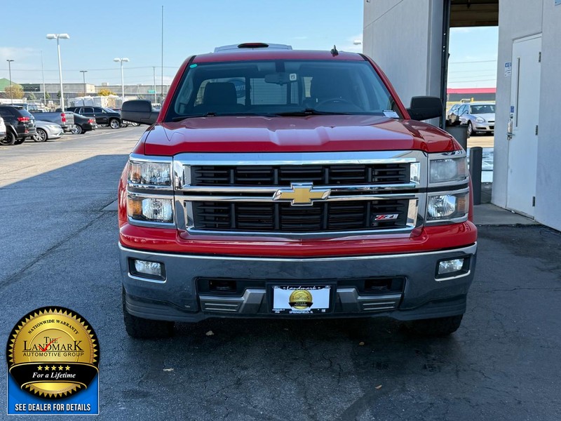 Chevrolet Silverado 1500 Vehicle Full-screen Gallery Image 4