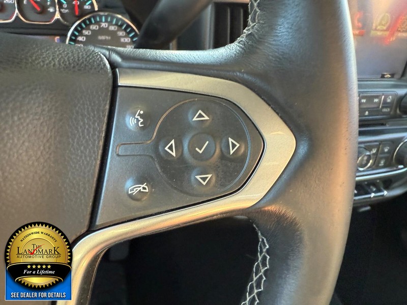 Chevrolet Silverado 1500 Vehicle Full-screen Gallery Image 11